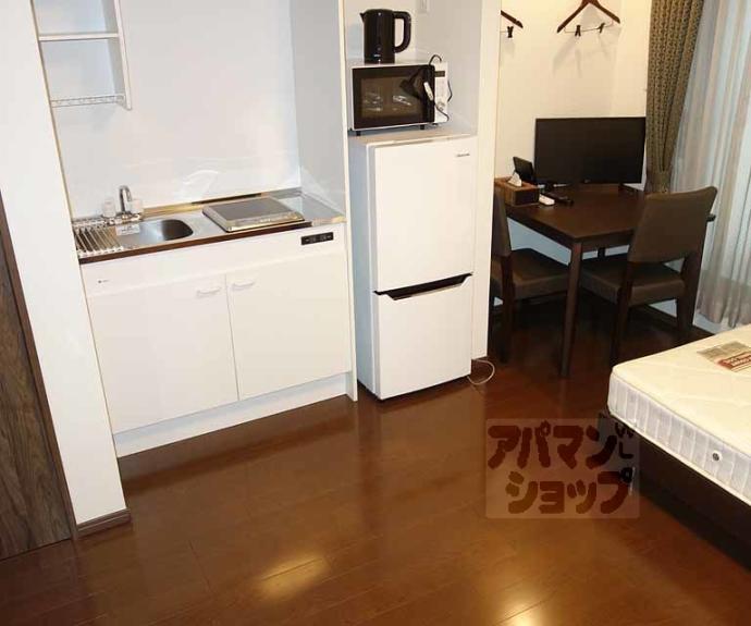 【プルミエール東山七条】間取