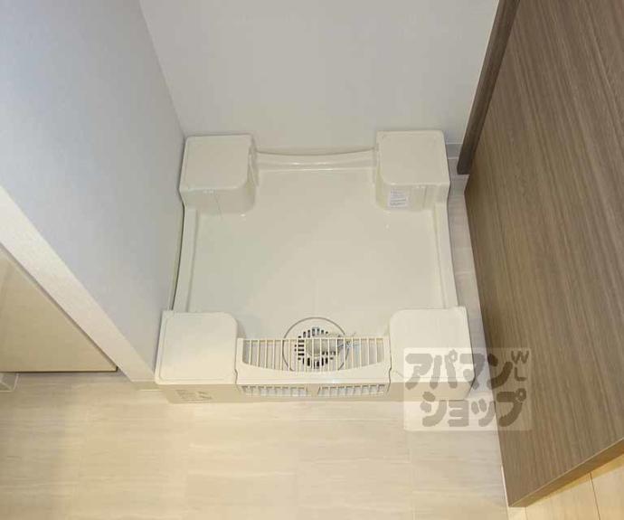 【プレサンスロジェ京都西大路】間取