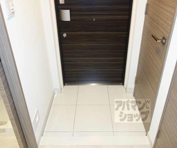 【プレサンスロジェ京都西大路】間取