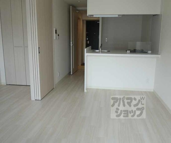 【プレサンスＴＨＥ　ＫＹＯＴＯ　粋都】間取