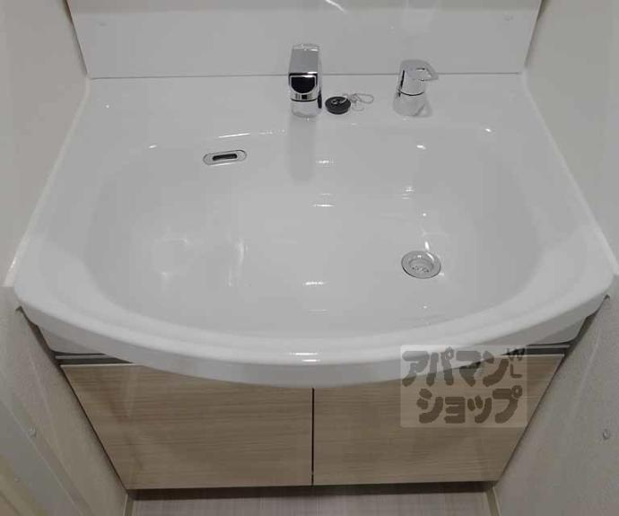 【プレサンスＴＨＥ　ＫＹＯＴＯ　粋都】間取