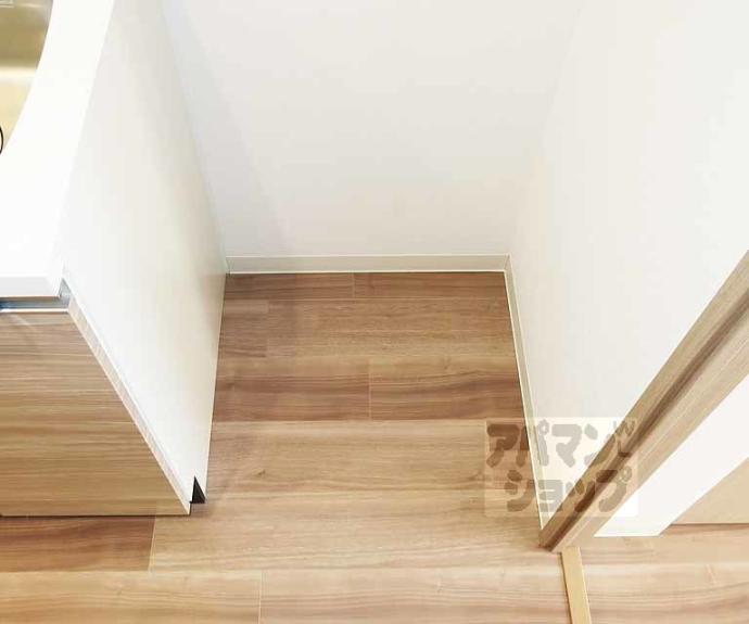 【プレサンスＴＨＥ　ＫＹＯＴＯ　粋都】間取