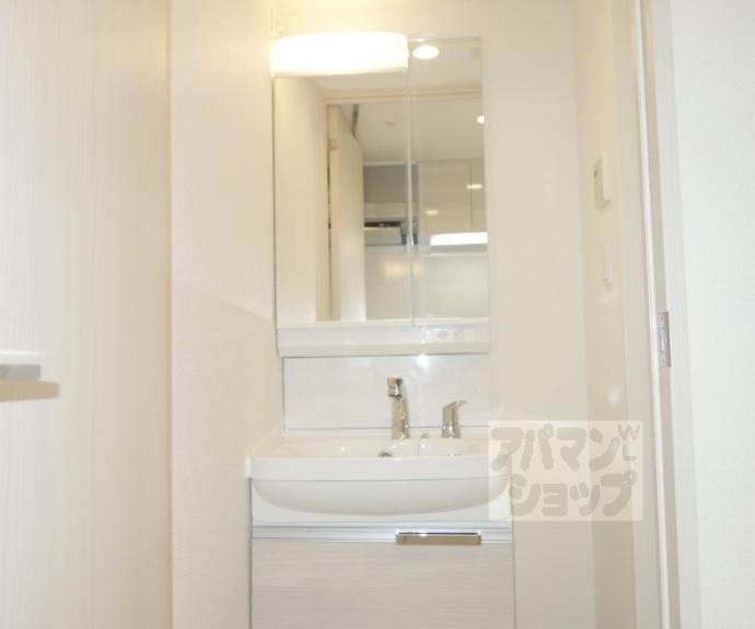 【プレサンスＴＨＥ　ＫＹＯＴＯ　粋都】間取