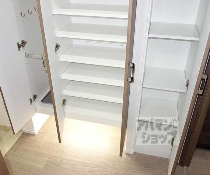 【リーガル京都五条大宮】間取