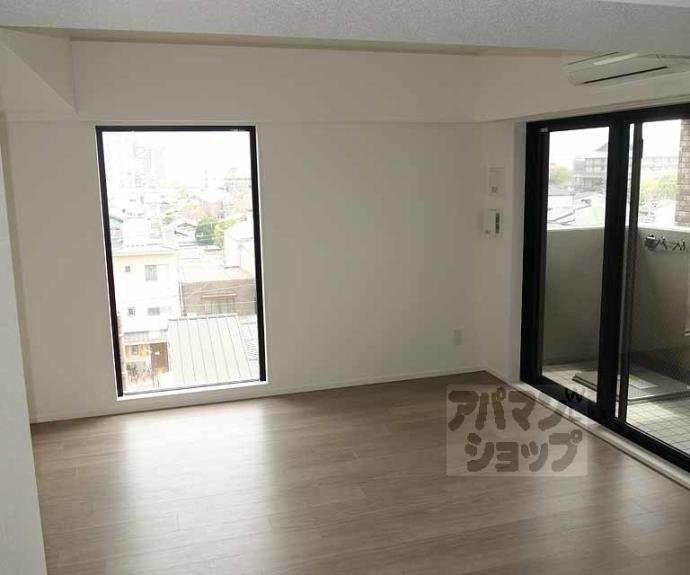 【リーガル京都五条大宮】間取