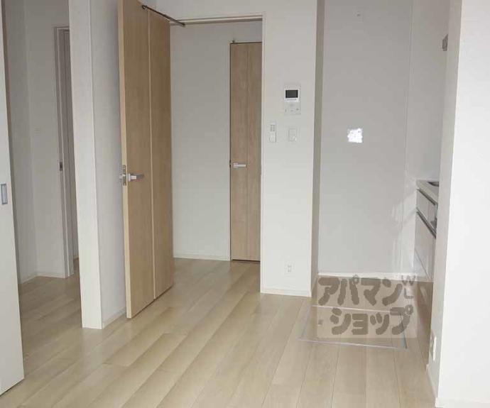 【シャルマン東寺南Ⅲ】間取