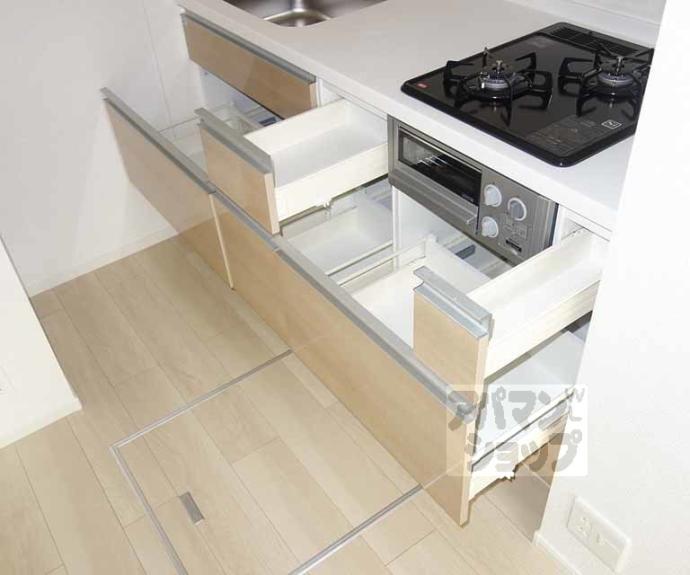 【シャルマン東寺南Ⅲ】間取