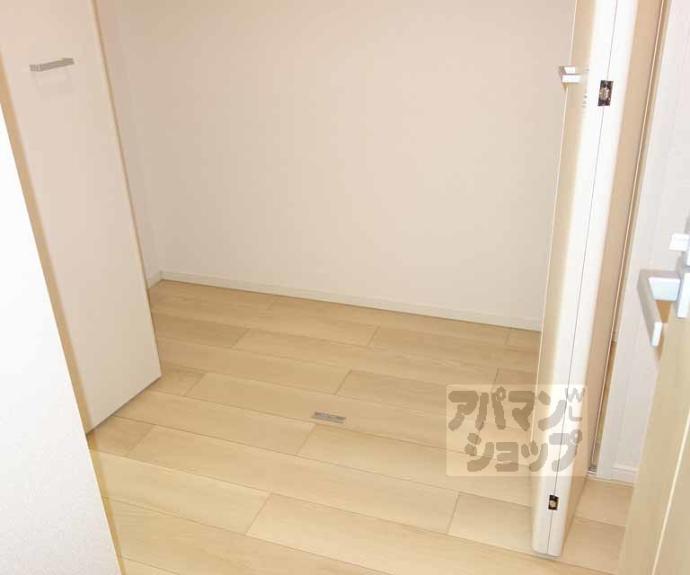 【シャルマン東寺南Ⅲ】間取