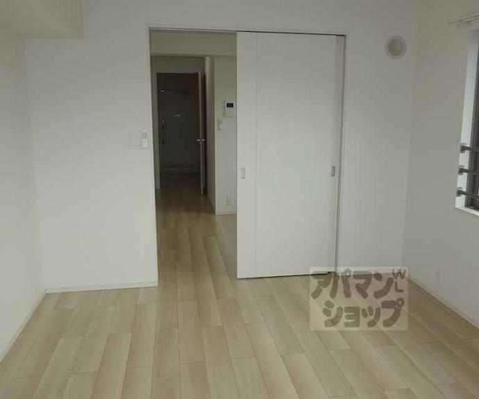 【シャルマン東寺南Ⅲ】間取