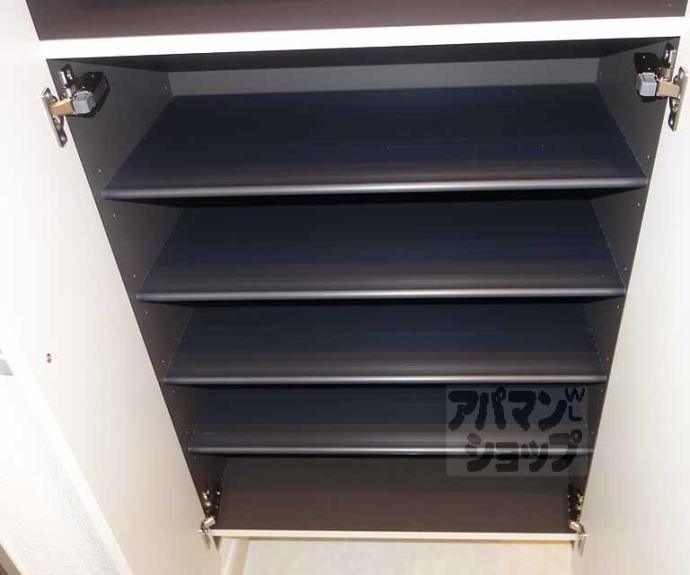 【シャルマン東寺南Ⅲ】間取