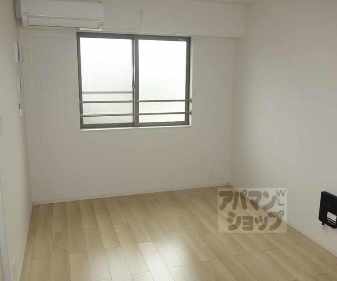 【シャルマン東寺南Ⅲ】間取