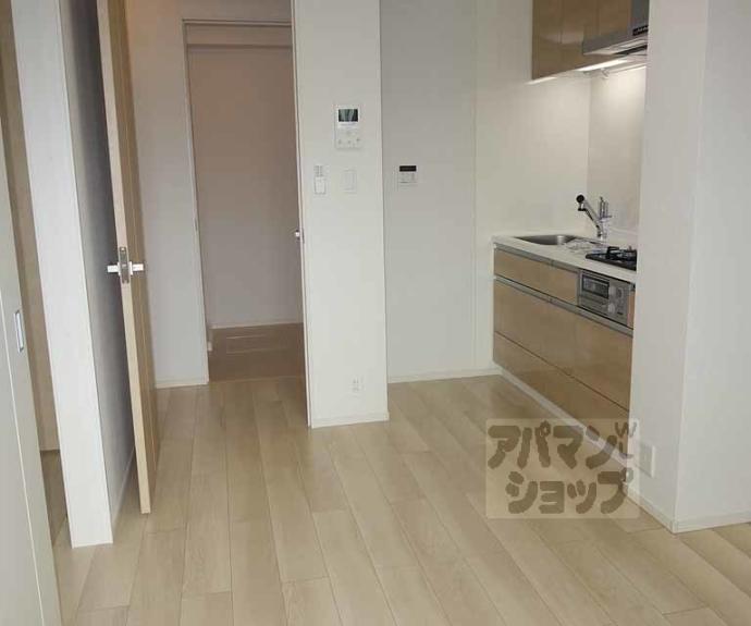 【シャルマン東寺南Ⅲ】間取