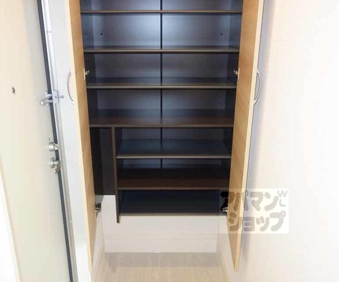 【グランスタ花山】間取