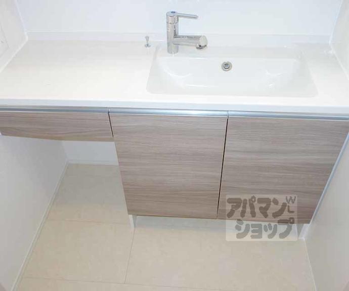 【グランスタ花山】間取