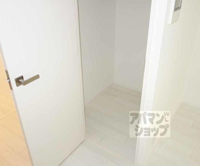 【エスプレイス京都駅ウエスト】間取