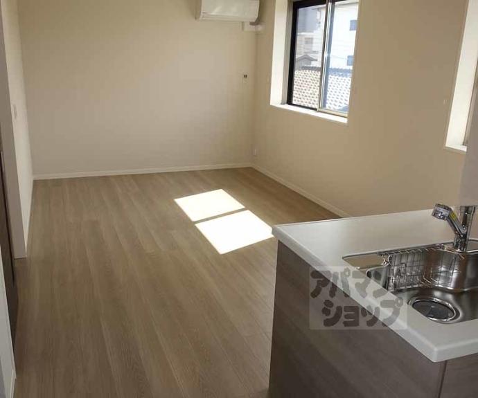 【シャーメゾン東寺道】間取