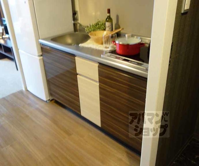 【La Vita東寺】間取