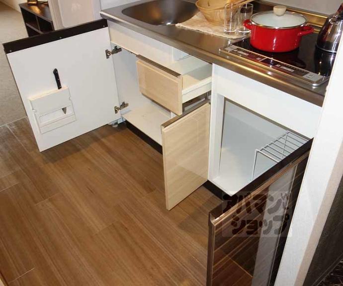 【La Vita東寺】間取