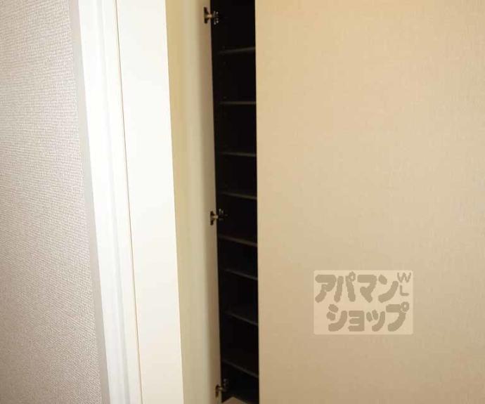 【Ｃｏｚｙ　Ｃｏｔｅ　上鳥羽】間取