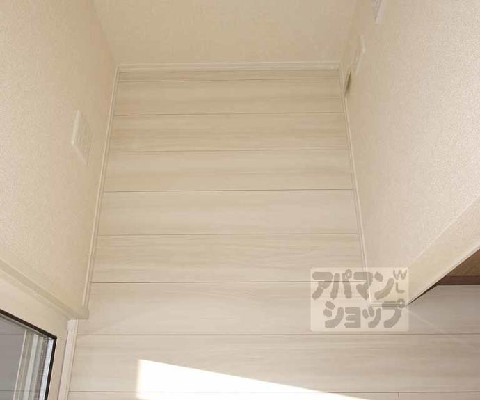 【Ｃｏｚｙ　Ｃｏｔｅ　上鳥羽】間取