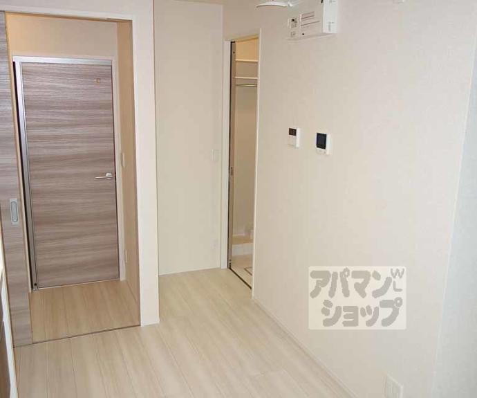 【Ｃｏｚｙ　Ｃｏｔｅ　上鳥羽】間取