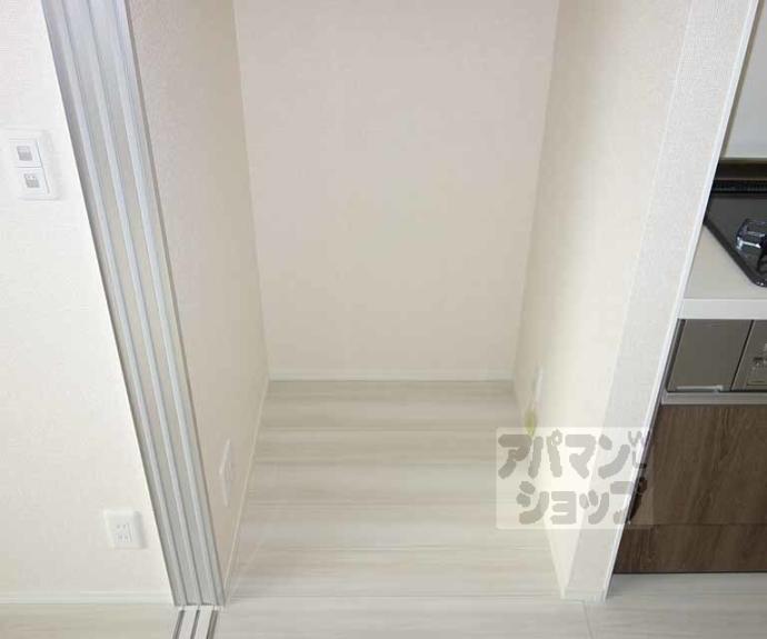 【Ｃｏｚｙ　Ｃｏｔｅ　上鳥羽】間取