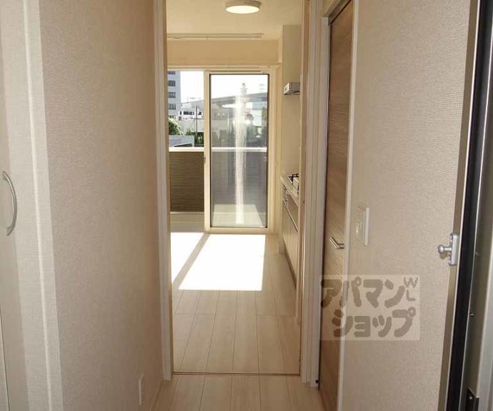 【Ｃｏｚｙ　Ｃｏｔｅ　上鳥羽】間取