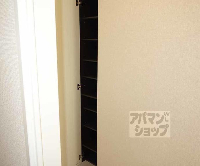 【Ｃｏｚｙ　Ｃｏｔｅ　上鳥羽】間取