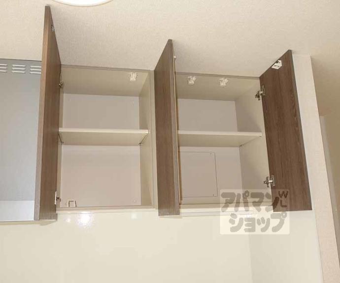 【Ｃｏｚｙ　Ｃｏｔｅ　上鳥羽】間取