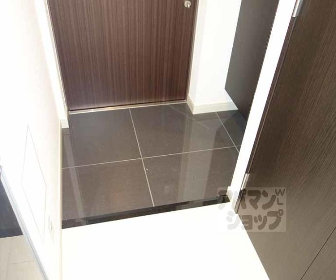 【ベラジオ雅び烏丸十条】間取