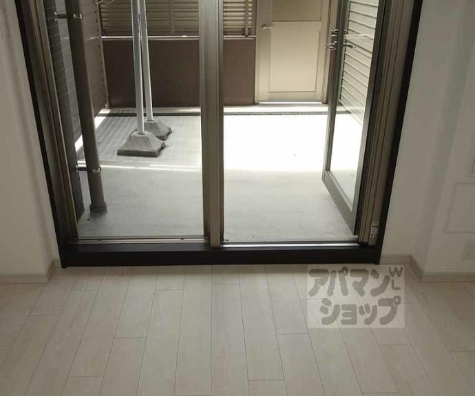 【ベラジオ雅び烏丸十条】間取