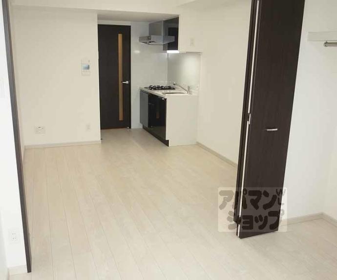 【ベラジオ雅び烏丸十条】間取