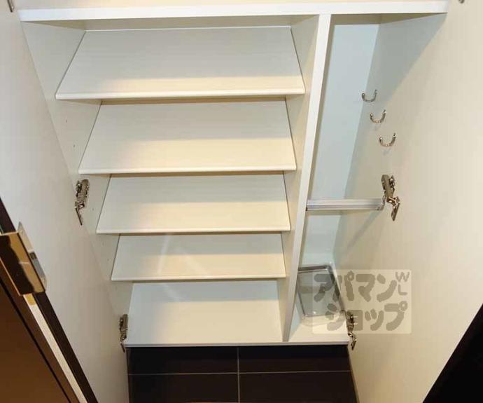 【ベラジオ雅び烏丸十条】間取