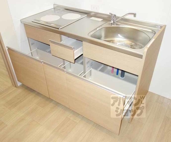 【新コゥジィーコート烏丸】間取