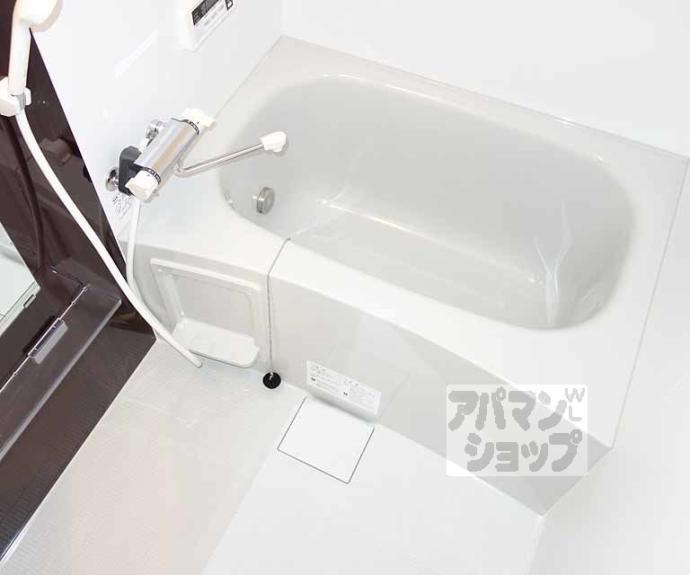 【ハーモニーテラス勧修寺平田町】間取