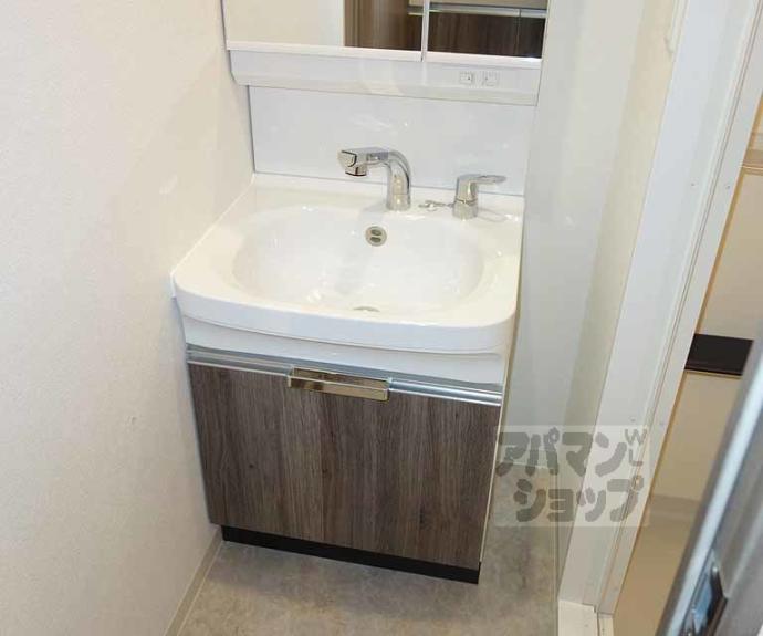 【プレサンス　ＴＨＥ　ＫＹＯＴＯ東福寺　ＥＡＳＴ】間取