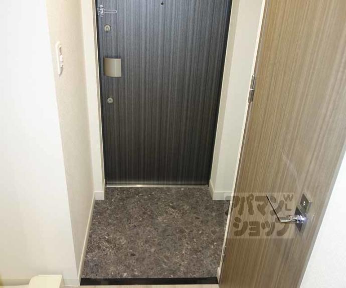 【プレサンス　ＴＨＥ　ＫＹＯＴＯ東福寺　ＥＡＳＴ】間取