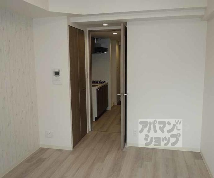 【プレサンス　ＴＨＥ　ＫＹＯＴＯ東福寺　ＥＡＳＴ】間取