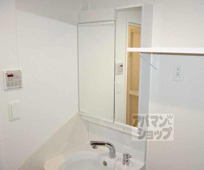 【プレサンス　ＴＨＥ　ＫＹＯＴＯ東福寺　ＷＥＳＴ】間取