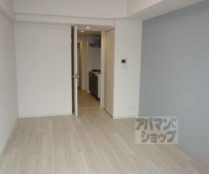 【プレサンス　ＴＨＥ　ＫＹＯＴＯ東福寺　ＷＥＳＴ】間取