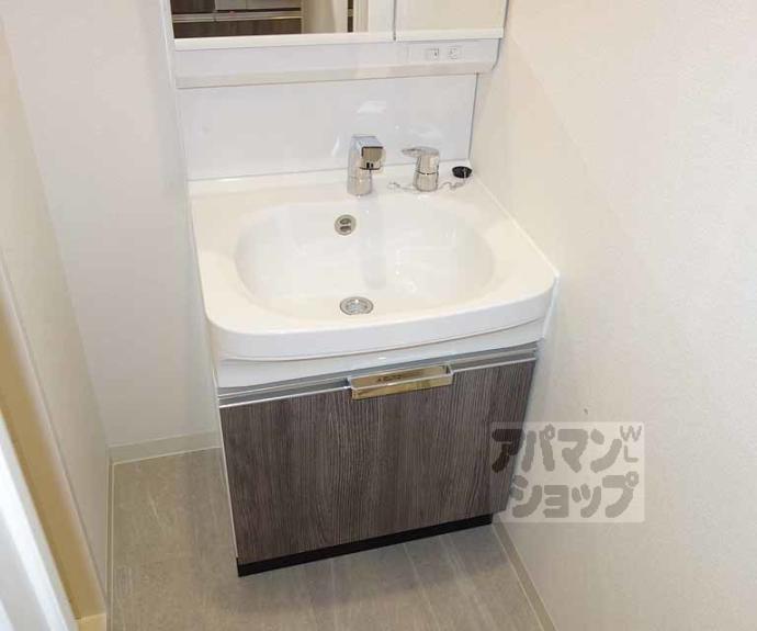 【プレサンス　ＴＨＥ　ＫＹＯＴＯ東福寺　ＷＥＳＴ】間取