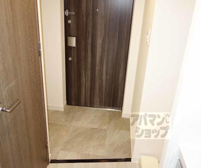 【プレサンス　ＴＨＥ　ＫＹＯＴＯ東福寺　ＷＥＳＴ】間取