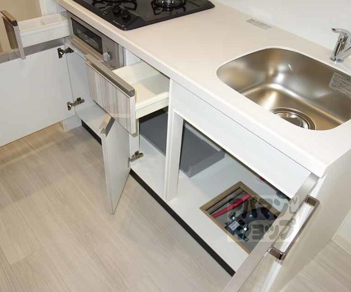 【プレサンス　ＴＨＥ　ＫＹＯＴＯ東福寺　ＷＥＳＴ】間取