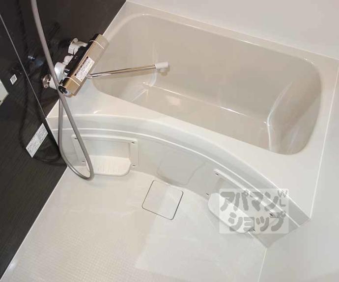 【Ｒ－ｓｍａｒｔ山科】間取