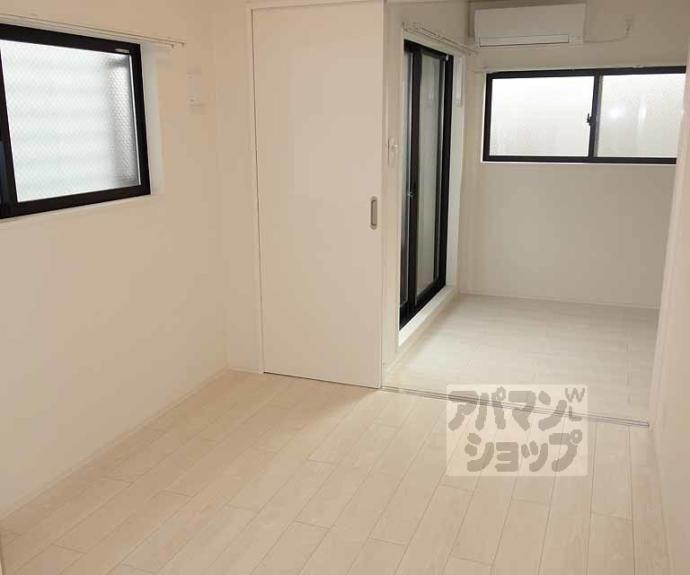 【スプランドゥール東九条】間取