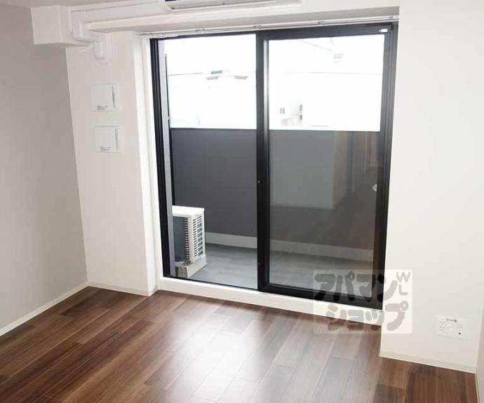 【Ｄａｉｗａ　Ｇｒａｃｅ　Ｍａｉｓｏｎ　京都西七条】間取