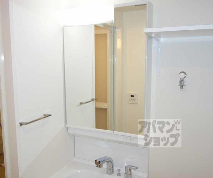 【Ｄａｉｗａ　Ｇｒａｃｅ　Ｍａｉｓｏｎ　京都西七条】間取