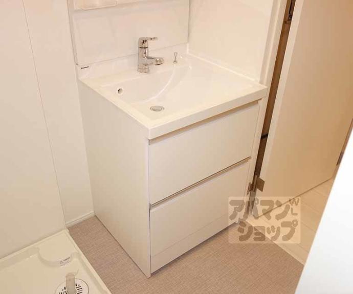 【ハーモニーテラス上鳥羽】間取