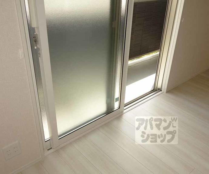 【アデウ　ドゥーエ】間取