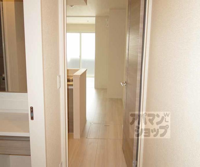 【アデウ　ドゥーエ】間取